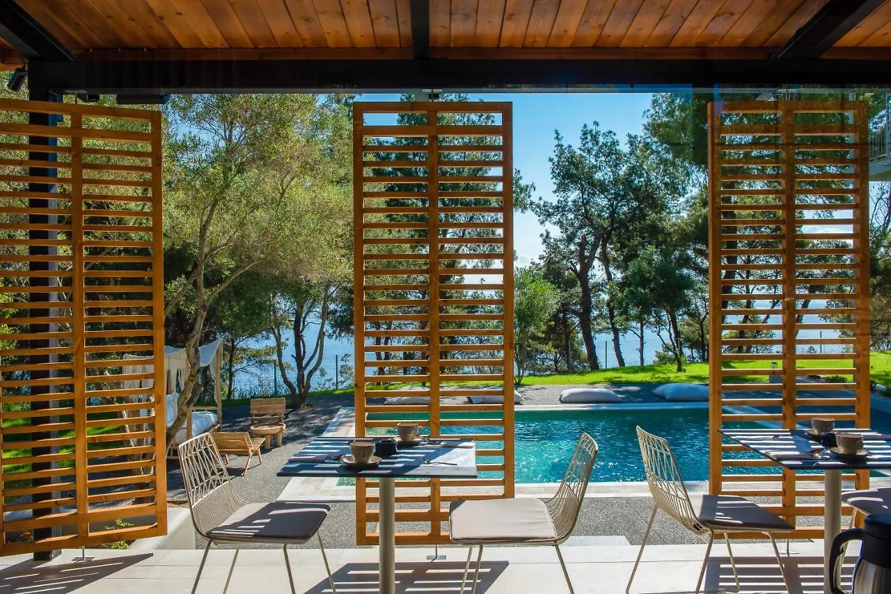 Elies 33 Bio Retreat Hotel Afytos Grecia